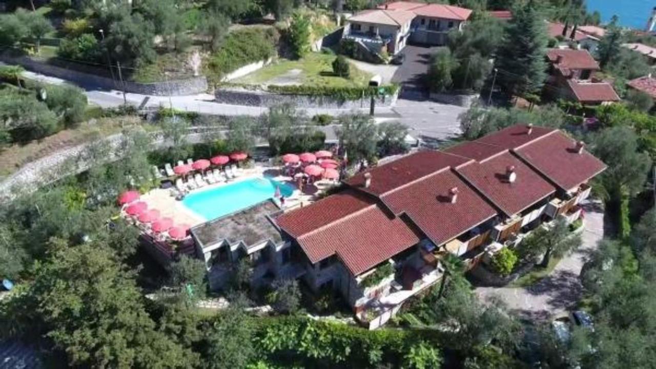 Residence Miravalle Limone sul Garda Buitenkant foto